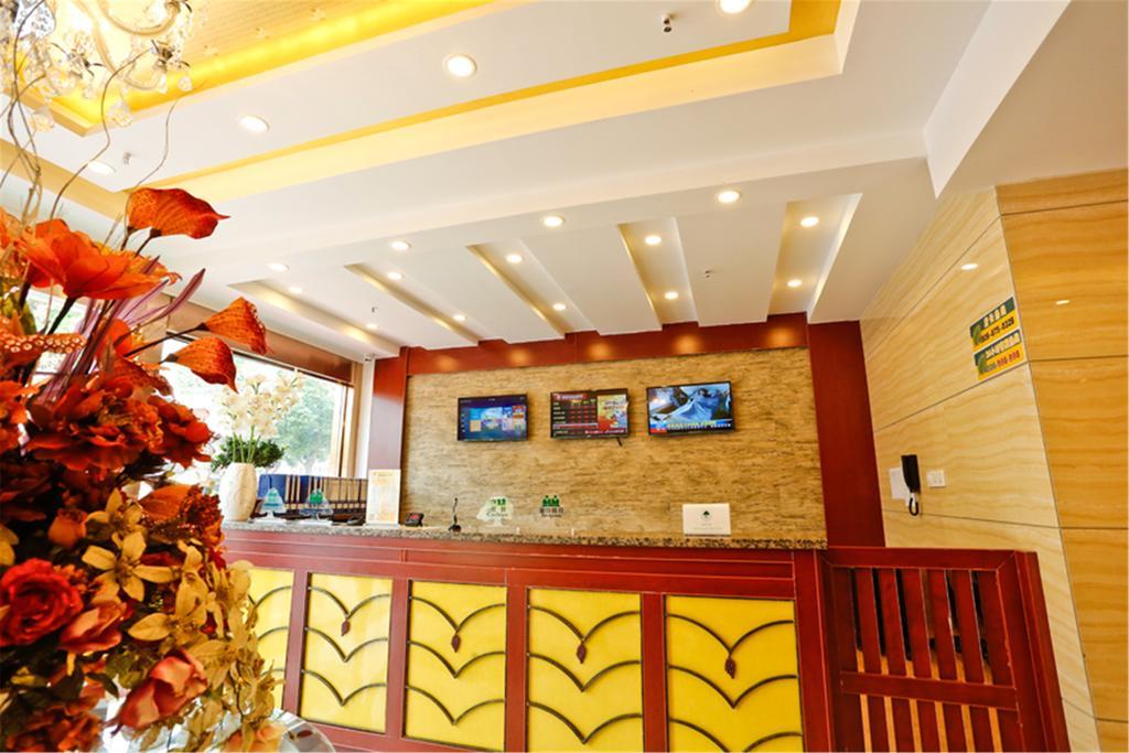 Greentree Inn Dongguan Houjie Business Hotel Exteriör bild